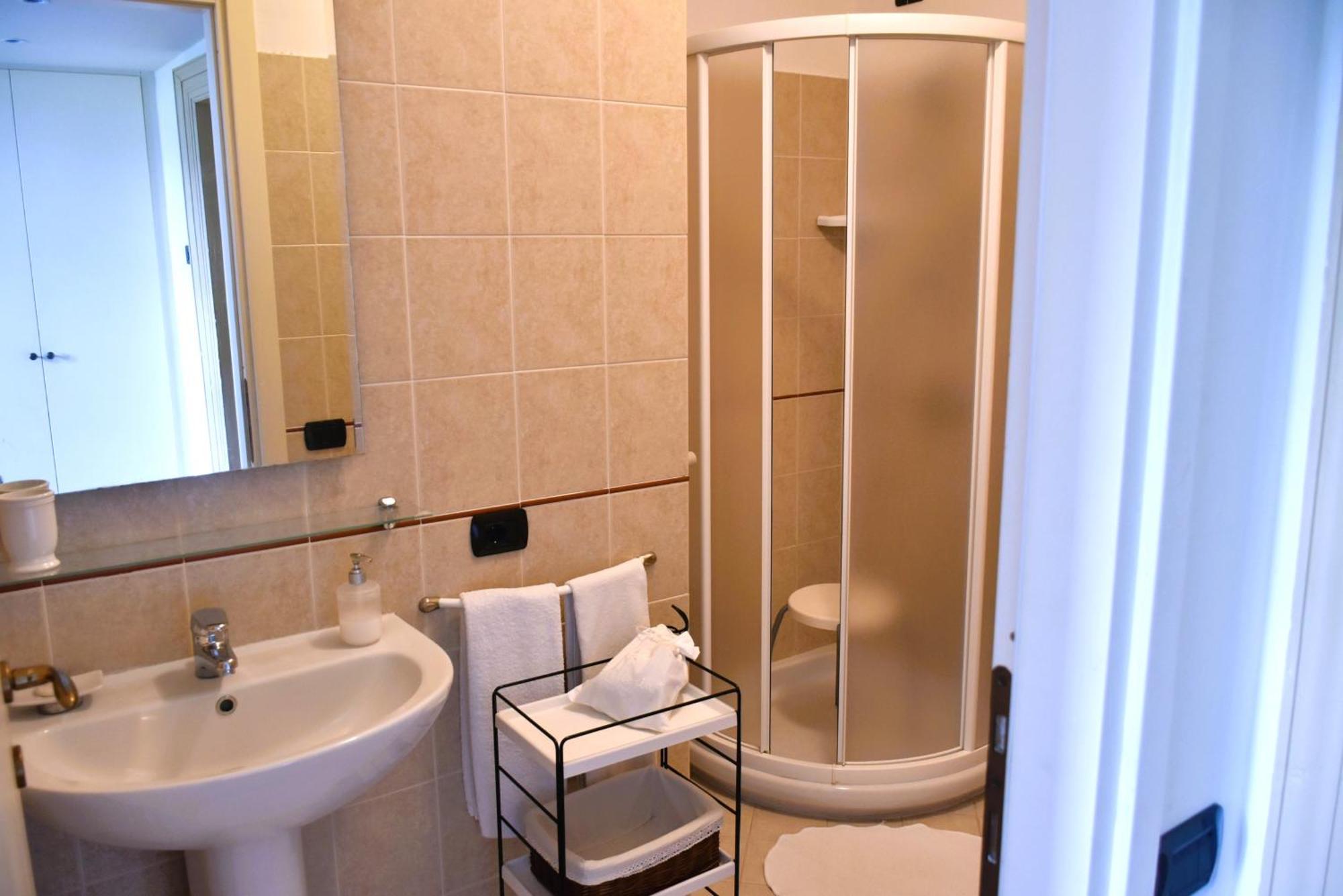 Residenza Ca' Laripa Apartman Solto Collina Kültér fotó